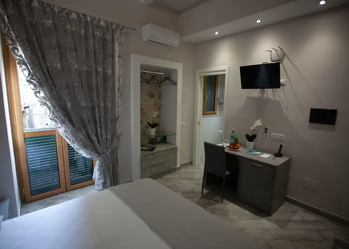 Le Due Sicilie تروبيا