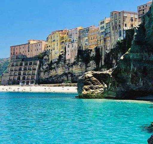 Le Due Sicilie 4* تروبيا